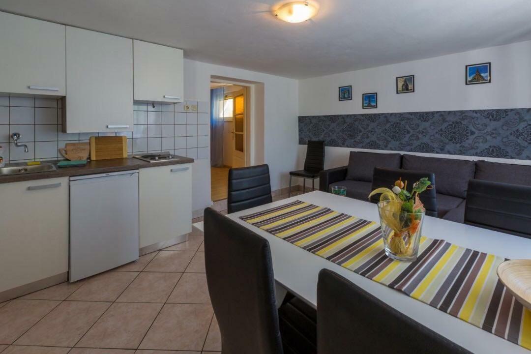 Apartment Dvorska Crikvenica Kültér fotó