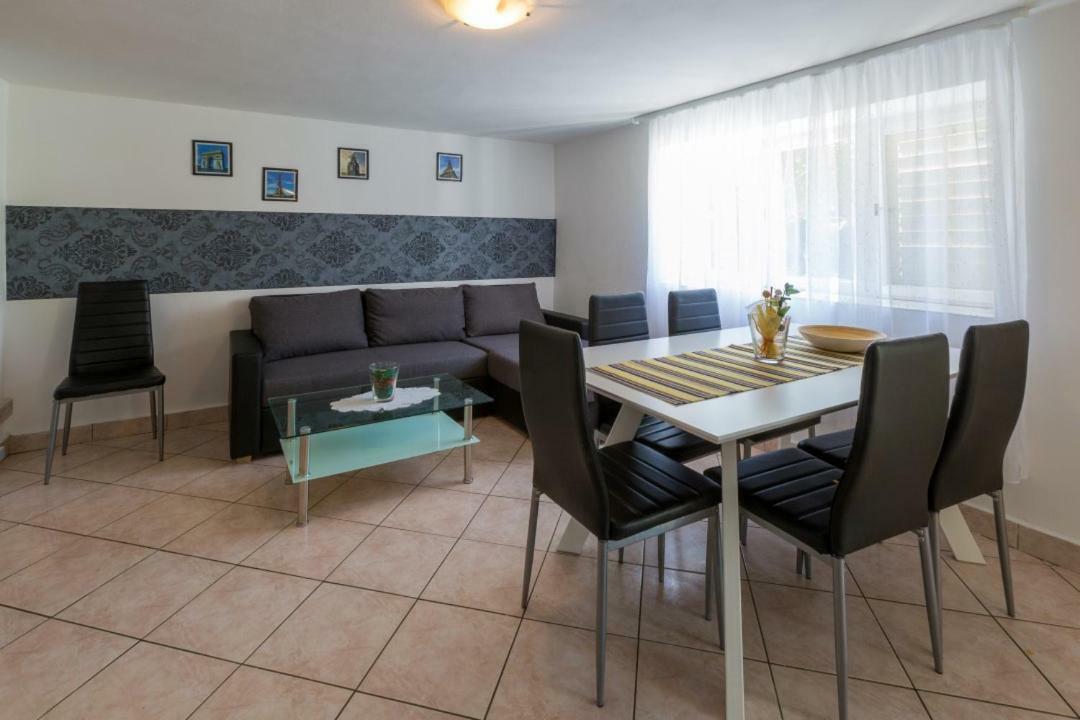 Apartment Dvorska Crikvenica Kültér fotó